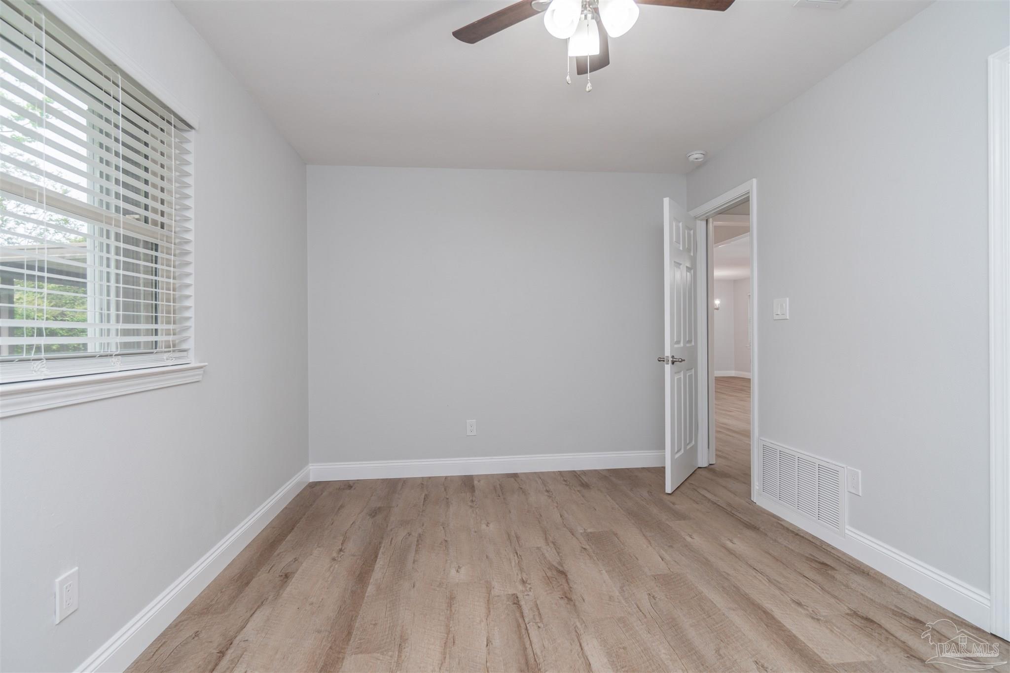 4130 April Road Pensacola, FL 32504 - Photo 35 of 48 Gallery Image 35
