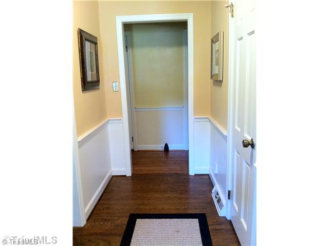 4020 Briarcliffe Road Northwest Winston-Salem, NC 27106 - Photo 2 of 15 Entry.