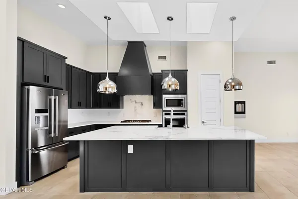 $639,000 | 317 Rio De Jazmin Circle, El Paso, TX 79932