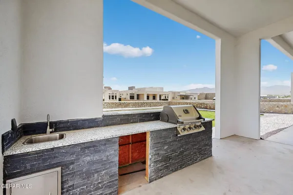 $639,000 | 317 Rio De Jazmin Circle, El Paso, TX 79932