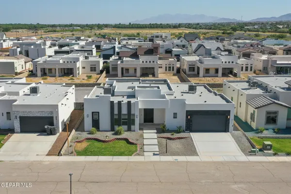 $639,000 | 317 Rio De Jazmin Circle, El Paso, TX 79932