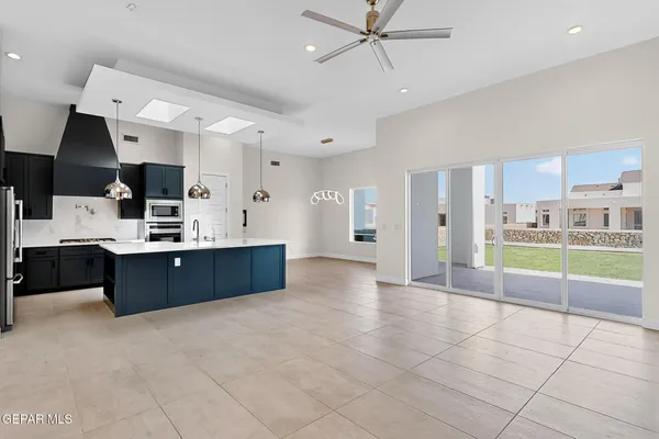 $639,000 | 317 Rio De Jazmin Circle, El Paso, TX 79932