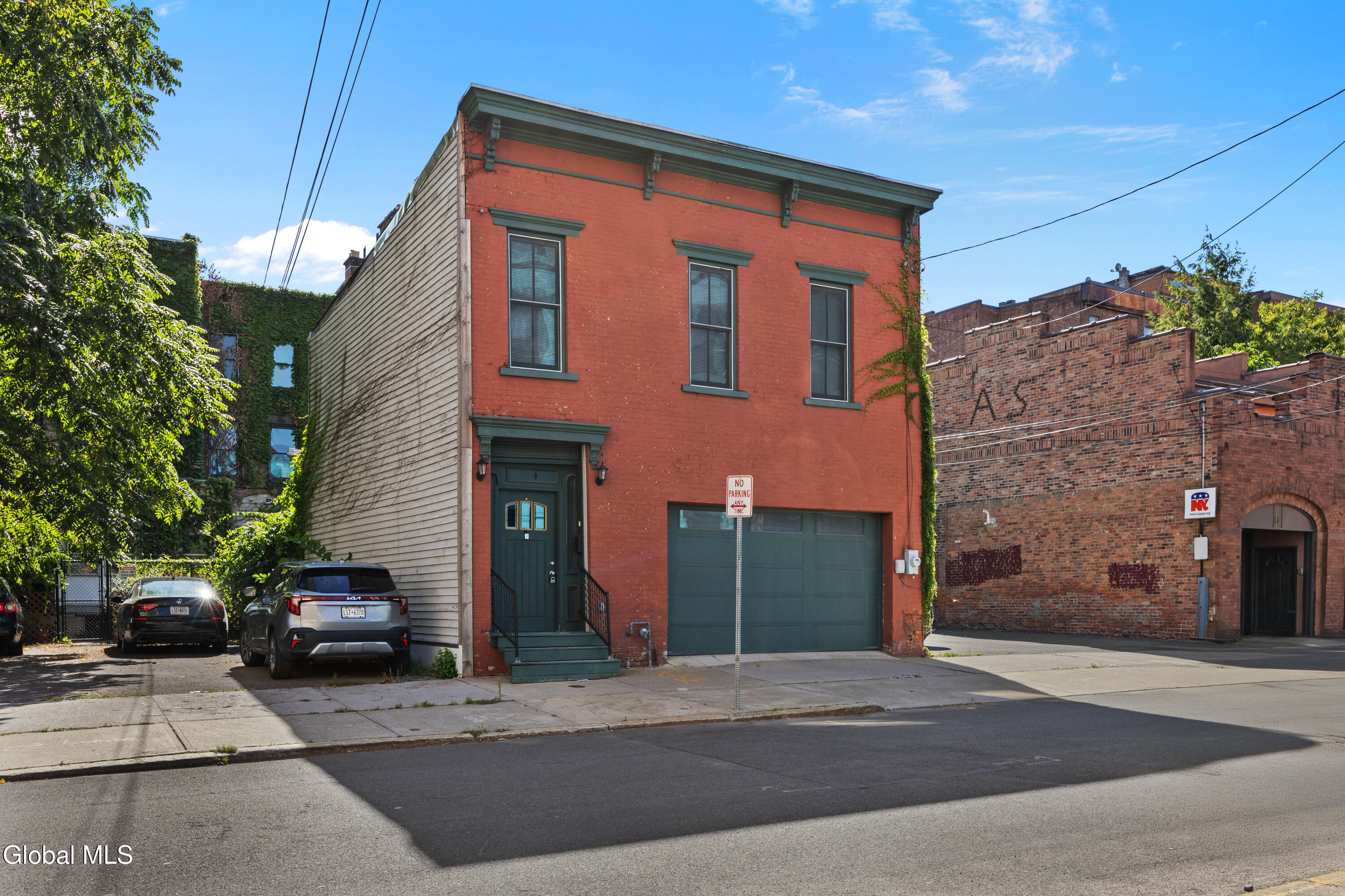 14 Spring Street Albany, NY 12210 - Photo 1 of 37 14 Spring St