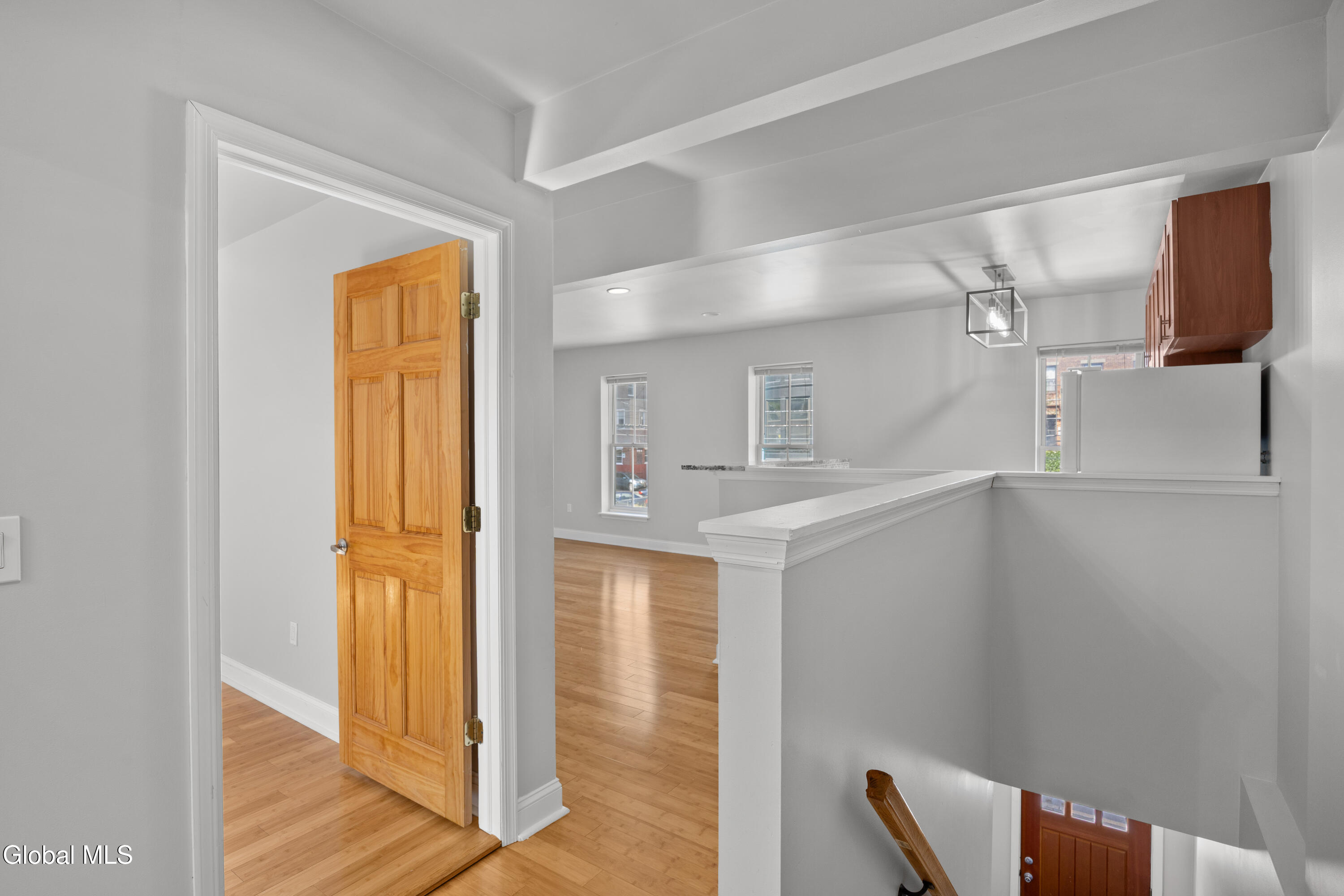 14 Spring Street Albany, NY 12210 - Photo 11 of 37 9