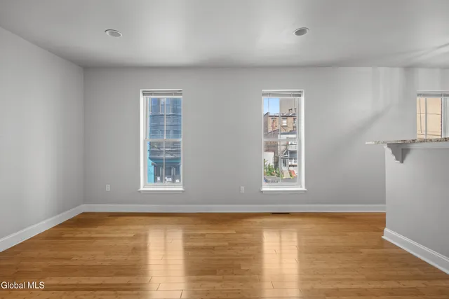 $239,000 | 14 Spring Street, Albany, NY 12210