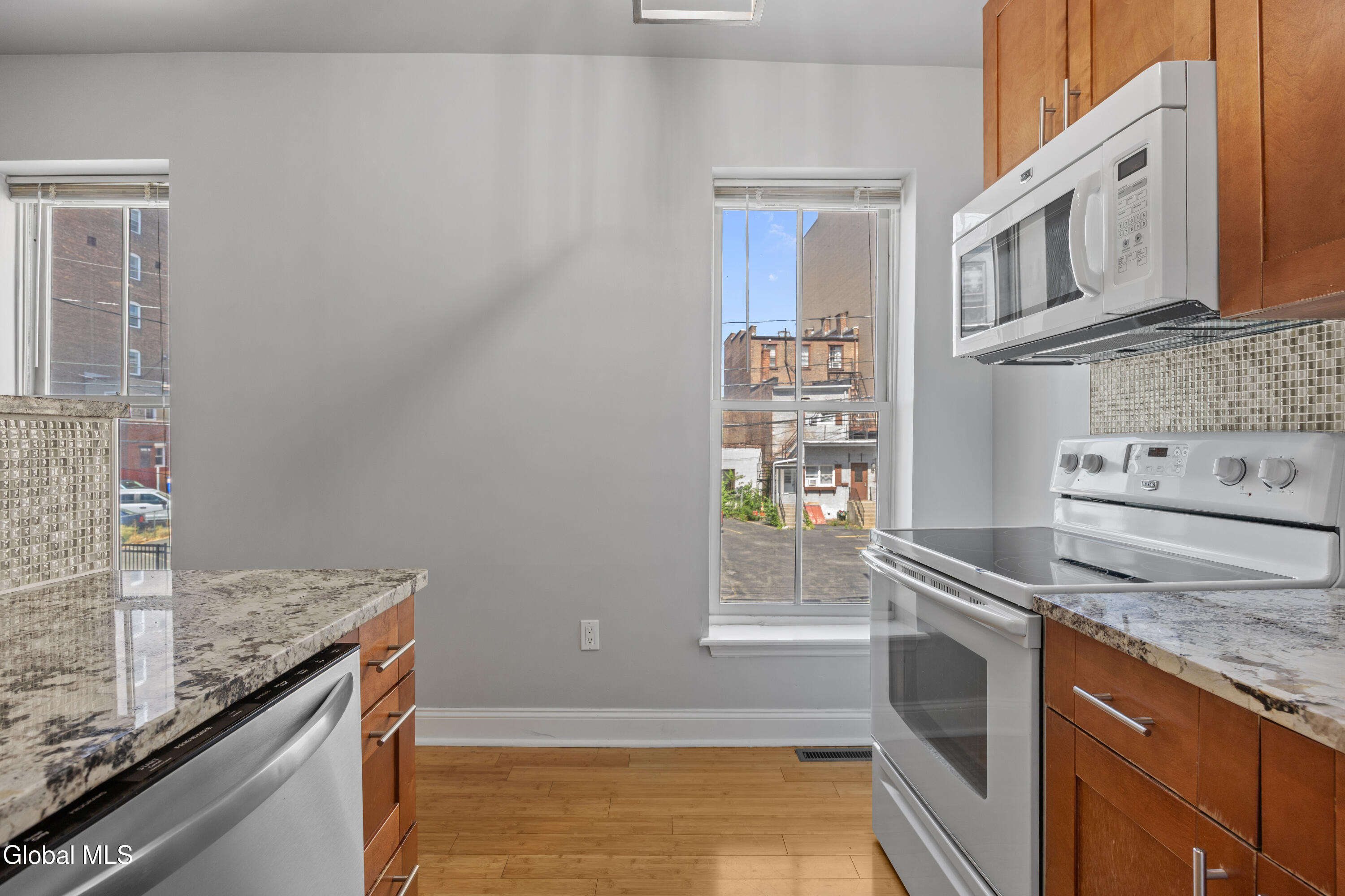 14 Spring Street Albany, NY 12210 - Photo 20 of 37 18