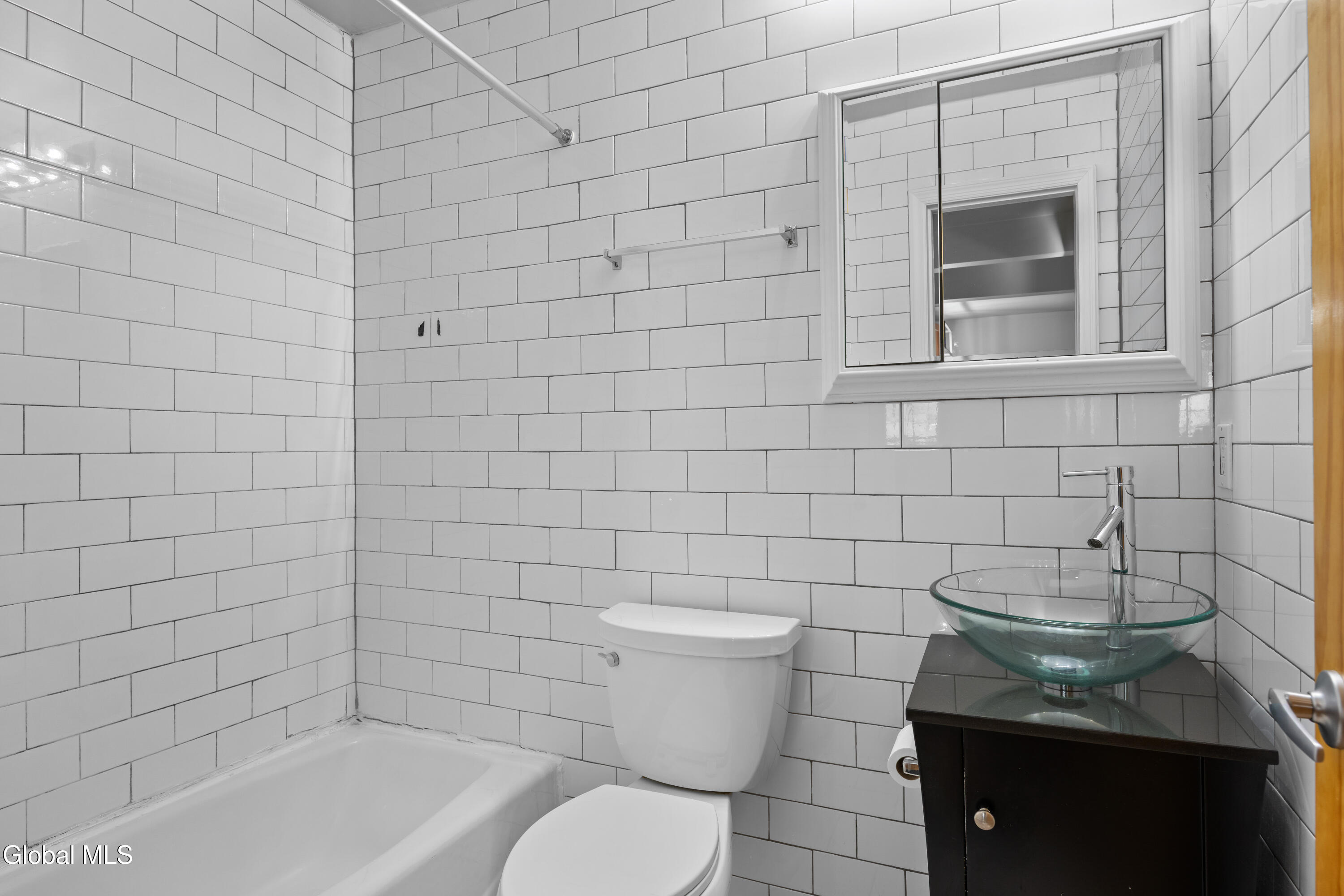 14 Spring Street Albany, NY 12210 - Photo 24 of 37 22