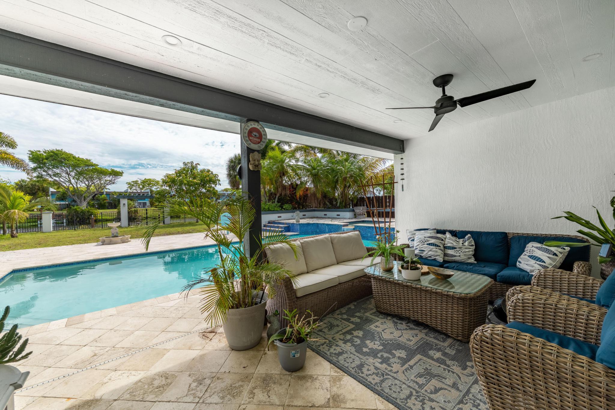 33 Oregon Lane Boca Raton, FL 33487 - Photo 35 of 46 17File