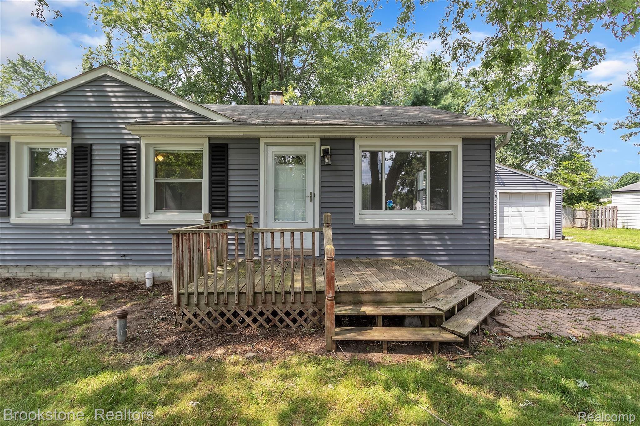5219 Sashabaw Road Clarkston, MI 48346 - Photo 5 of 35 05-5219-Sashabaw-Rd-Windowstill-Real-Estate-Photography-5.jpg