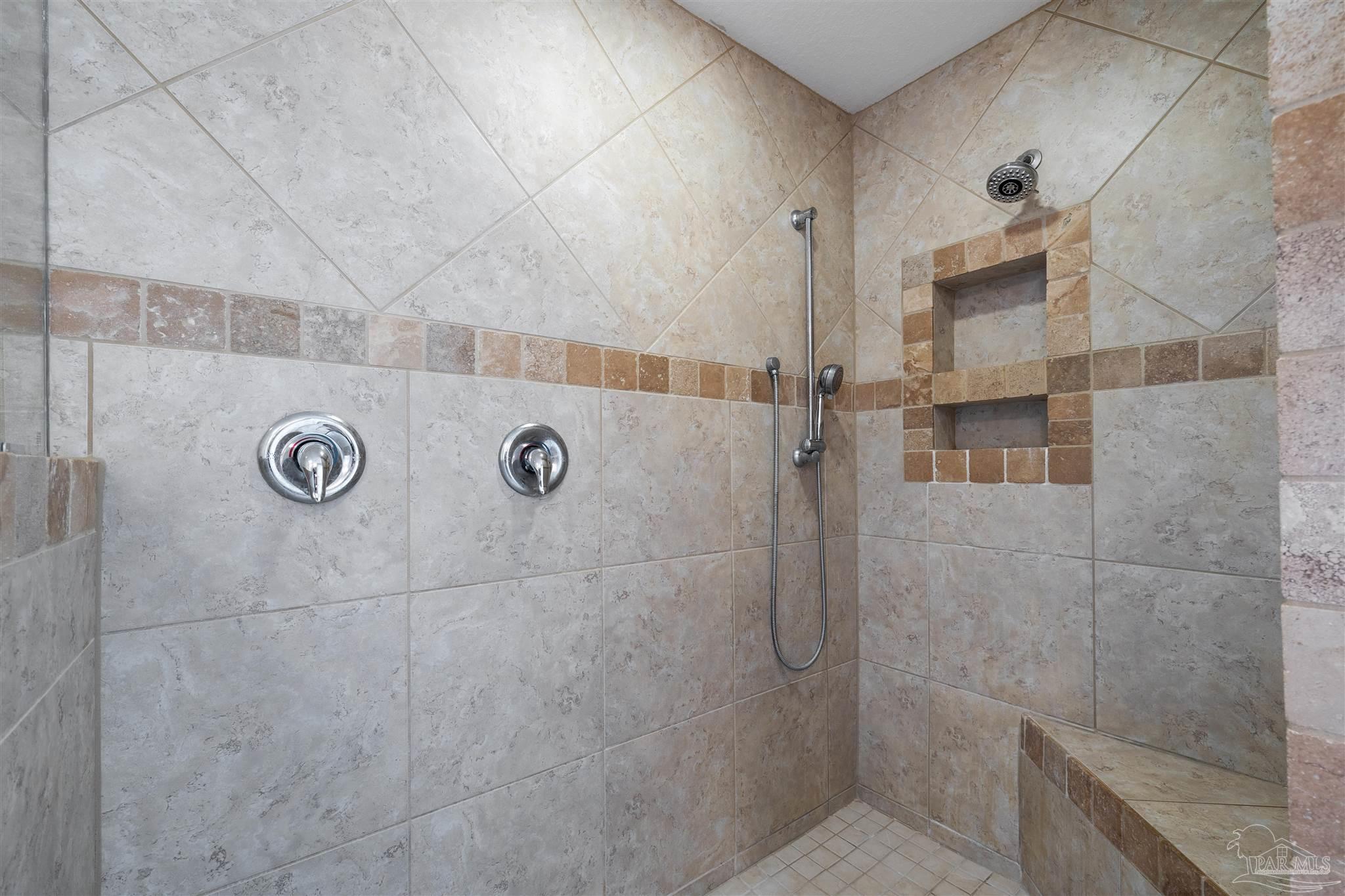 2255 Reed Ridge Court Navarre, FL 32566 - Photo 2 of 57 Gallery Image 2