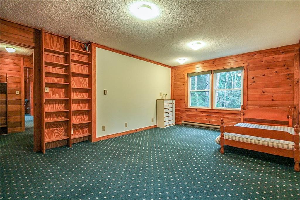 189 Biscay Road Damariscotta, ME 04543 - Photo 17 of 35 Downstairs bedroom with built ins