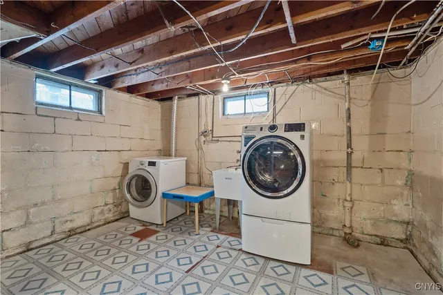 $229,900 | 128 Traister Drive, Salina, NY 13088