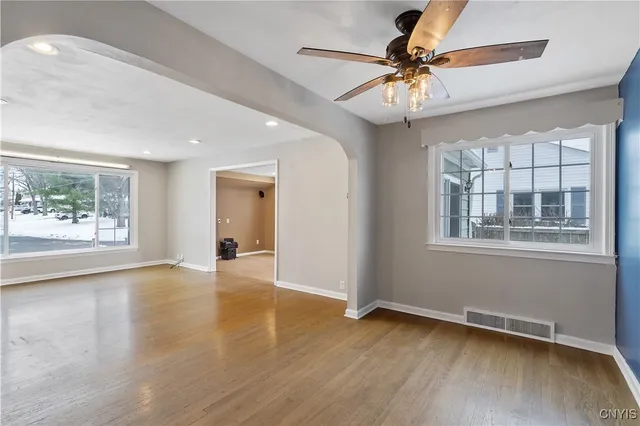 $229,900 | 128 Traister Drive, Salina, NY 13088