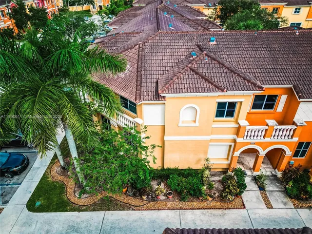 $459,900 | 8928 Southwest 18th Street, Miramar, FL 33025