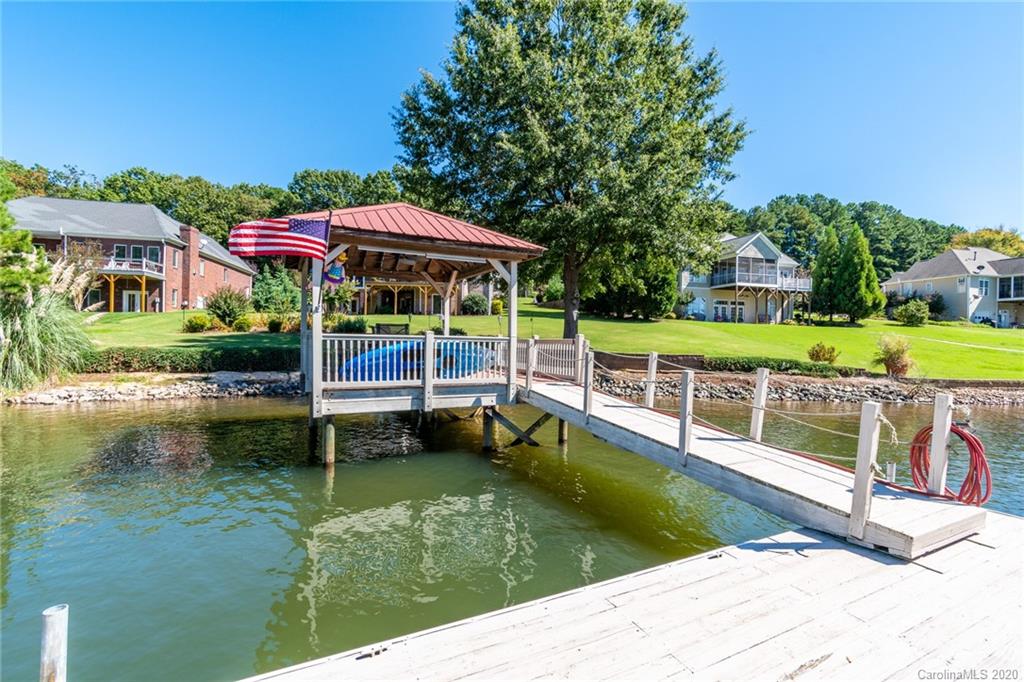 9541 Island Point Road Sherrills Ford, NC 28673 - Photo 38 of 48 Gallery Image 38