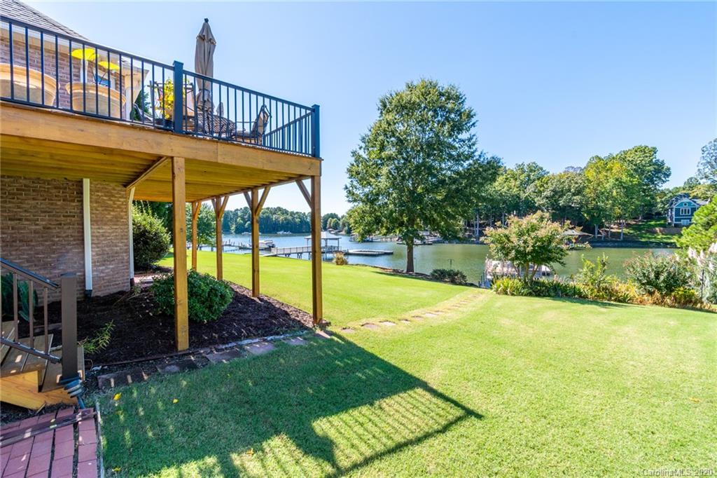 9541 Island Point Road Sherrills Ford, NC 28673 - Photo 42 of 48 Gallery Image 42