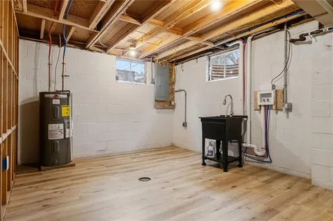 a view of a storage & utility room