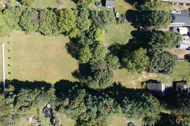 $250,000 | 29 Eyland Avenue, Succasunna, NJ 07876