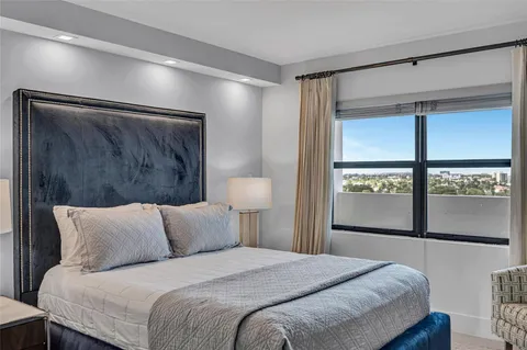 $899,000 | 1901 North Ocean Boulevard, Unit 9E, Fort Lauderdale, FL 33305