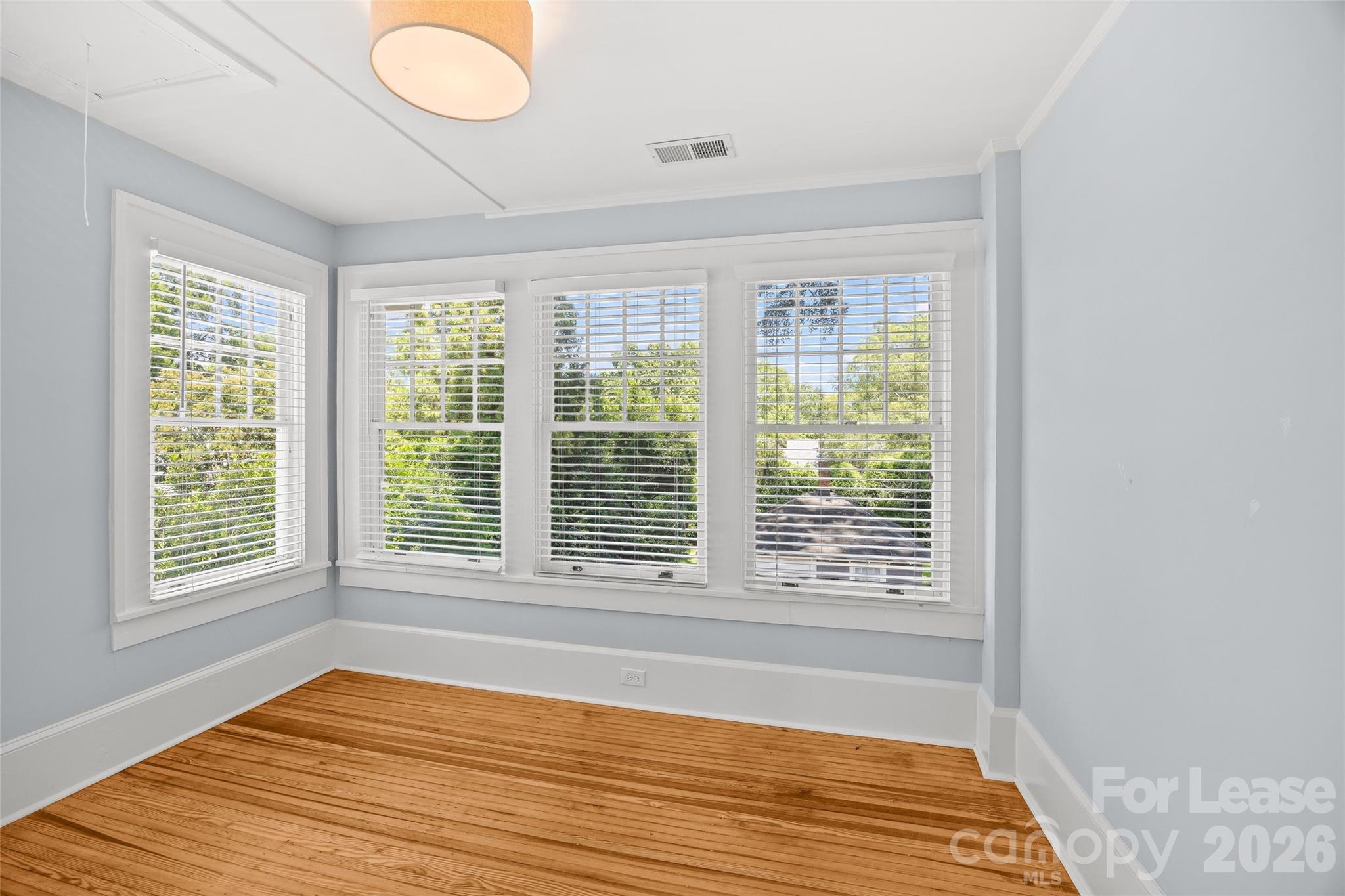 2025 Sharon Road Charlotte, NC 28207 - Photo 18 of 30 Gallery Image 18