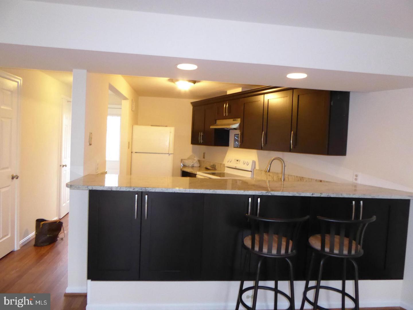 11915 Crosswind Court Reston, VA 20194 - Photo 2 of 15 Kitchen