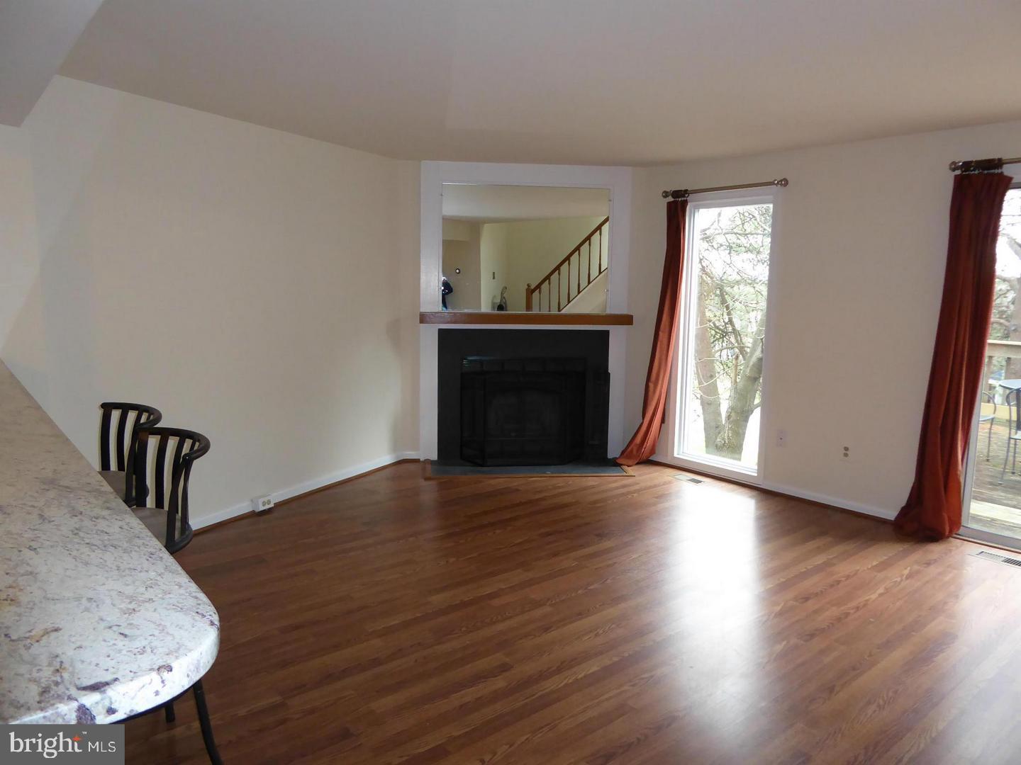 11915 Crosswind Court Reston, VA 20194 - Photo 6 of 15