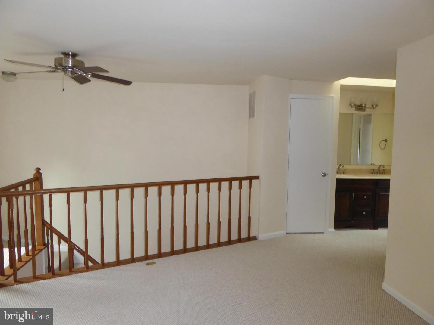 11915 Crosswind Court Reston, VA 20194 - Photo 9 of 15