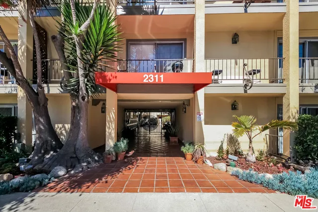 $3,050 | 2311 4th Street, Unit 321, Santa Monica, CA 90405
