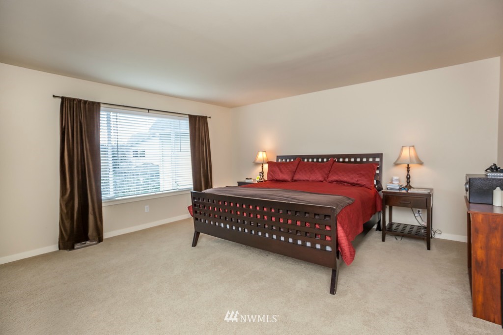 21628 38th Drive Southeast Bothell, WA 98021 - Photo 12 of 24