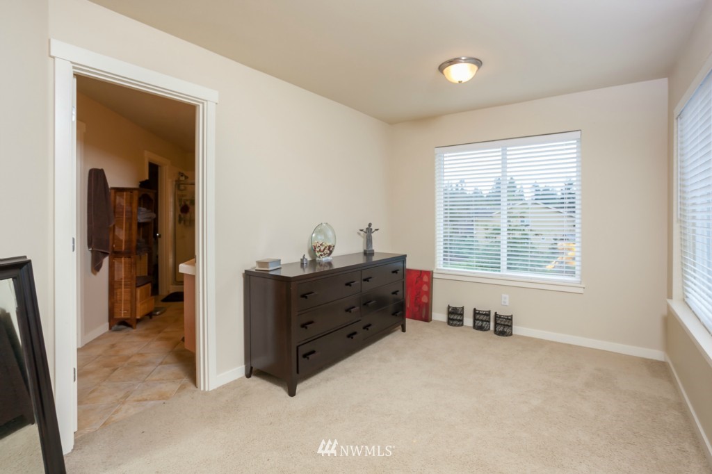 21628 38th Drive Southeast Bothell, WA 98021 - Photo 13 of 24