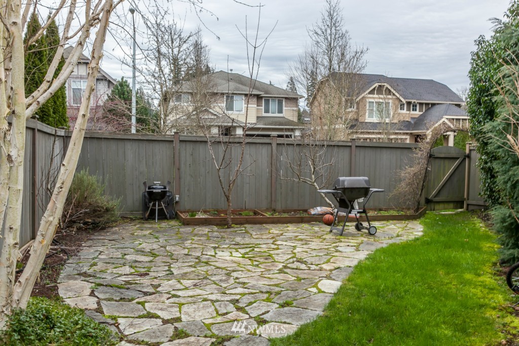 21628 38th Drive Southeast Bothell, WA 98021 - Photo 22 of 24