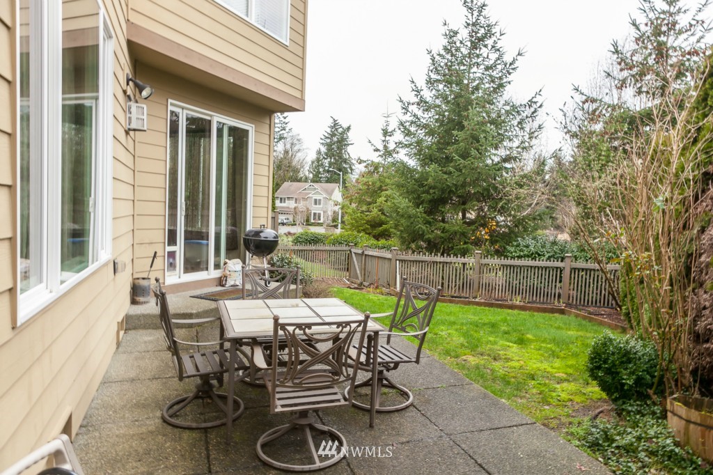 21628 38th Drive Southeast Bothell, WA 98021 - Photo 23 of 24