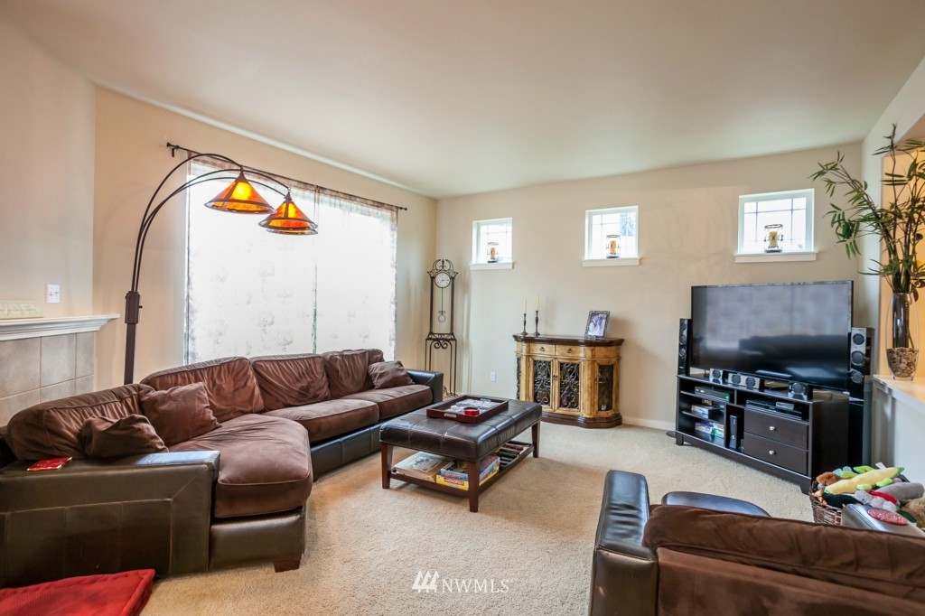21628 38th Drive Southeast Bothell, WA 98021 - Photo 9 of 24
