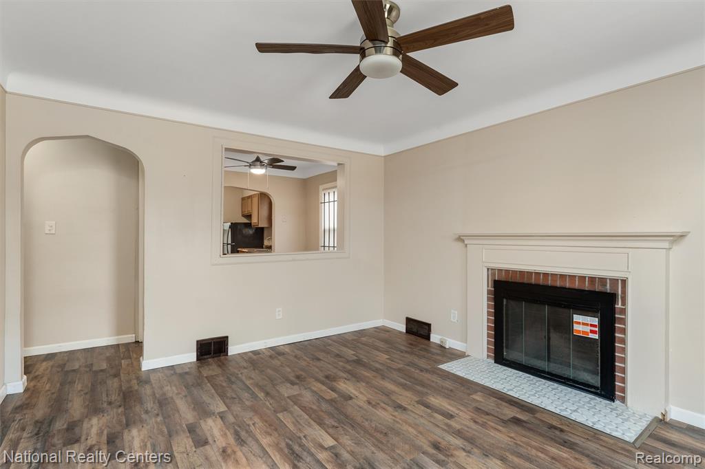 5525 Cadieux Road Detroit, MI 48224 - Photo 3 of 19