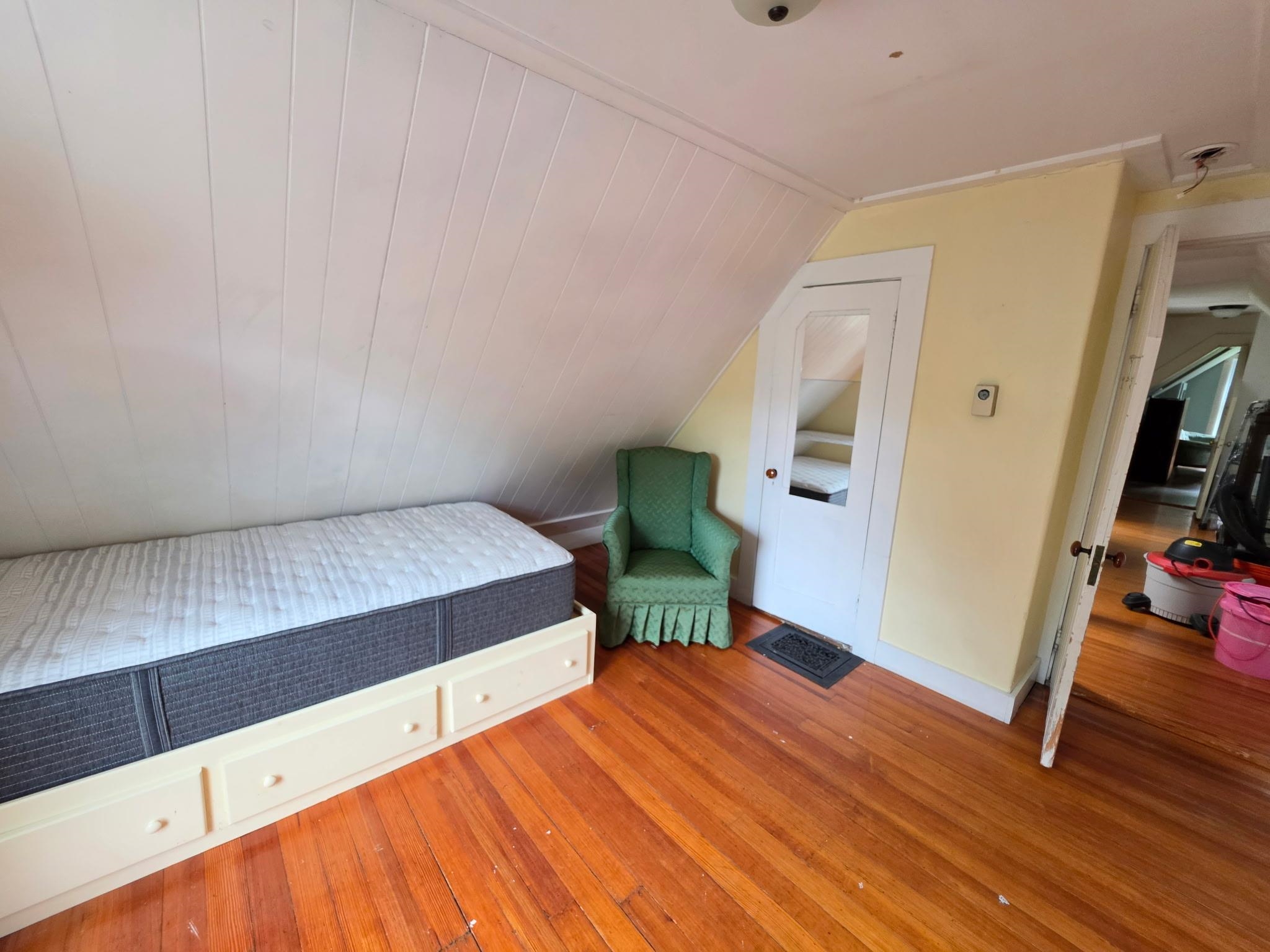 27 Linden Street Exeter, NH 03833 - Photo 25 of 42