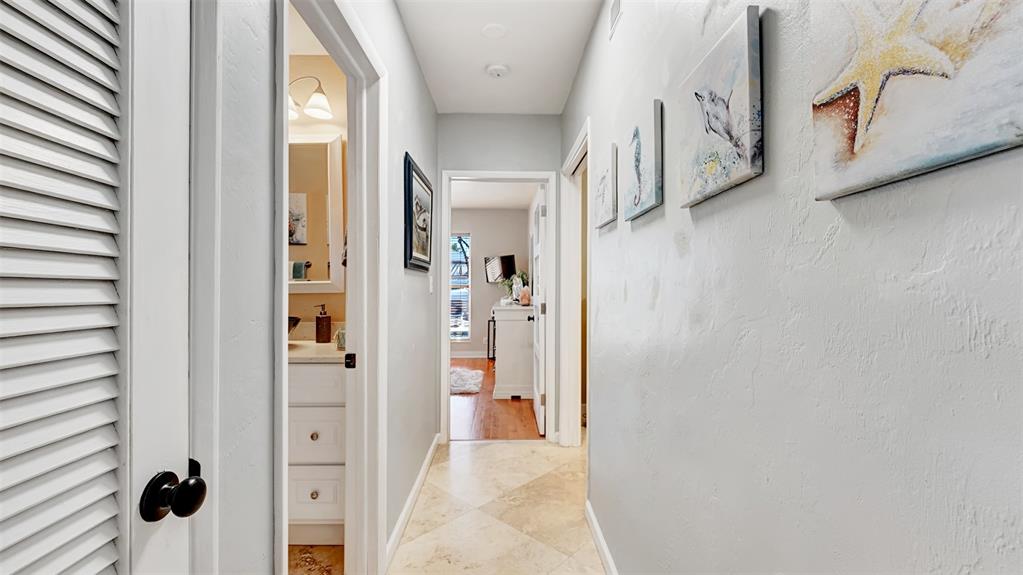 2524 Southeast 9th Street Pompano Beach, FL 33062 - Photo 10 of 45 a view of a hallway with a white walls