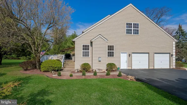 $869,900 | 2550 Bristol Road, Warrington, PA 18976