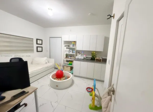 $3,650 | 20018 Southwest 122nd Avenue, Unit 20018, Miami, FL 33177