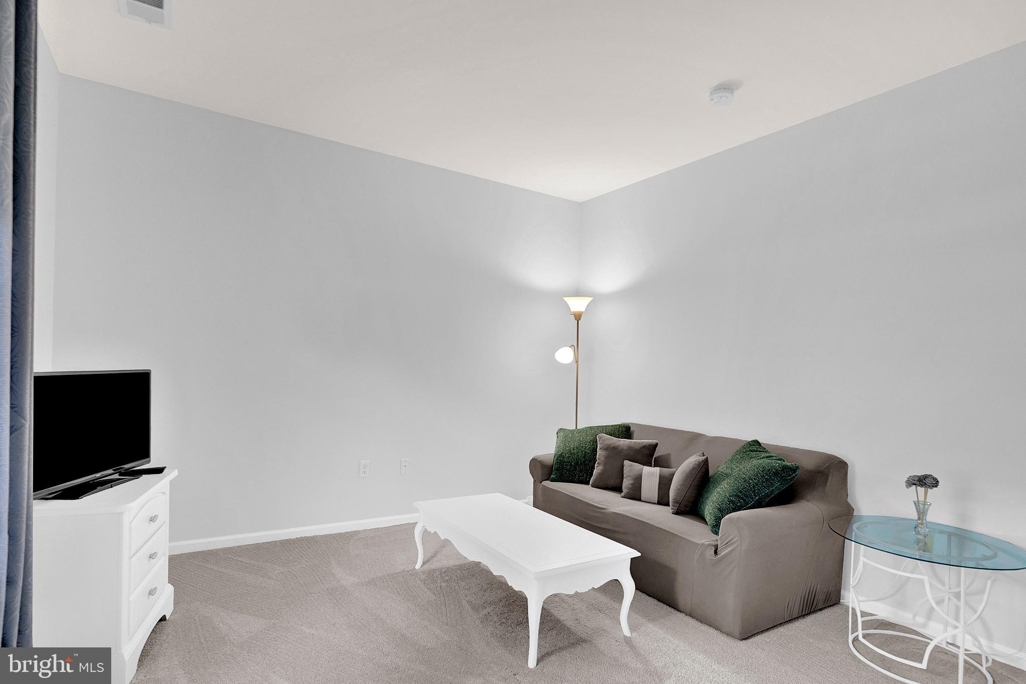 4 Fitzgerald Lane Columbus, NJ 08022 - Photo 29 of 43