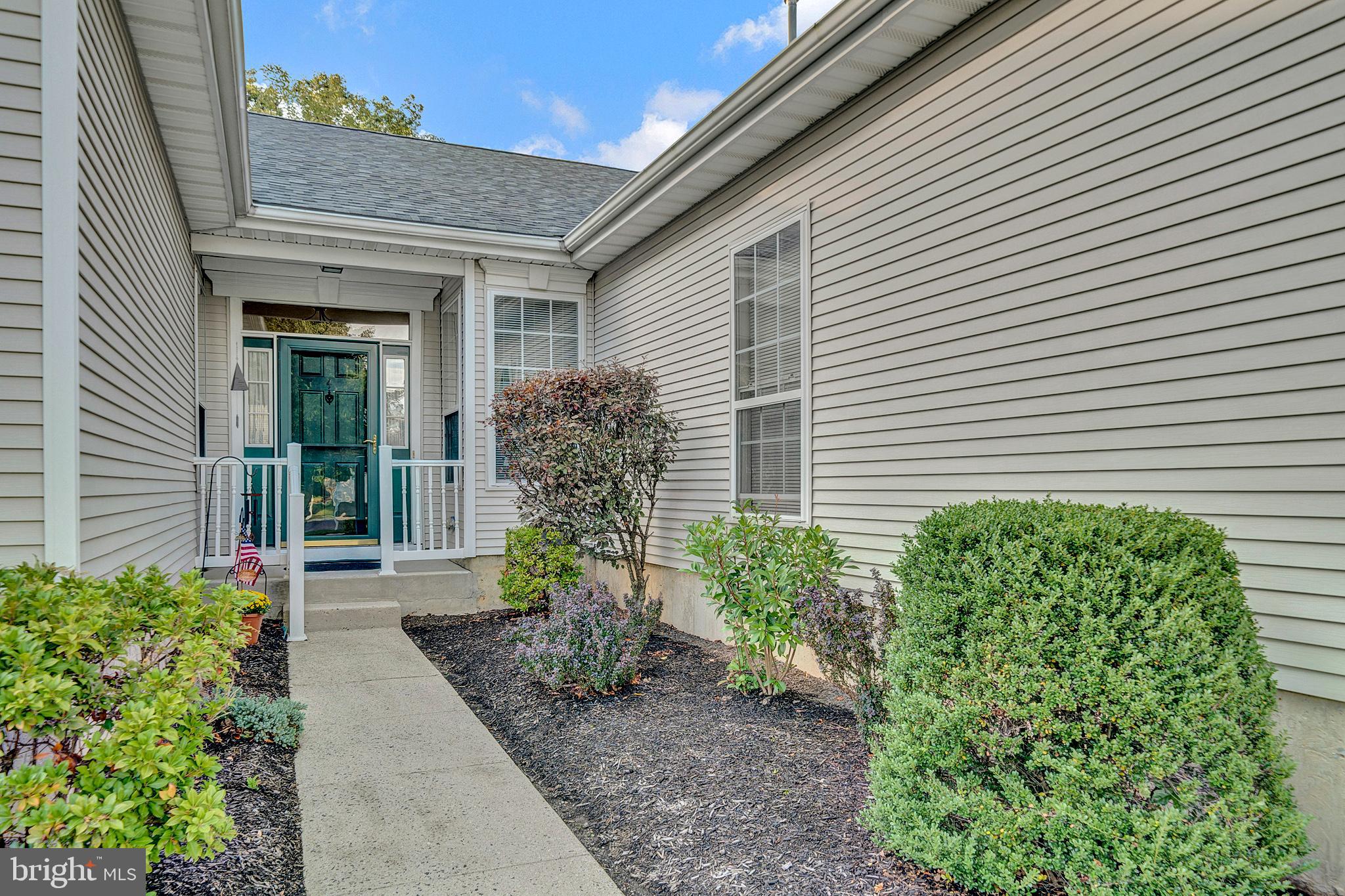 4 Fitzgerald Lane Columbus, NJ 08022 - Photo 3 of 43