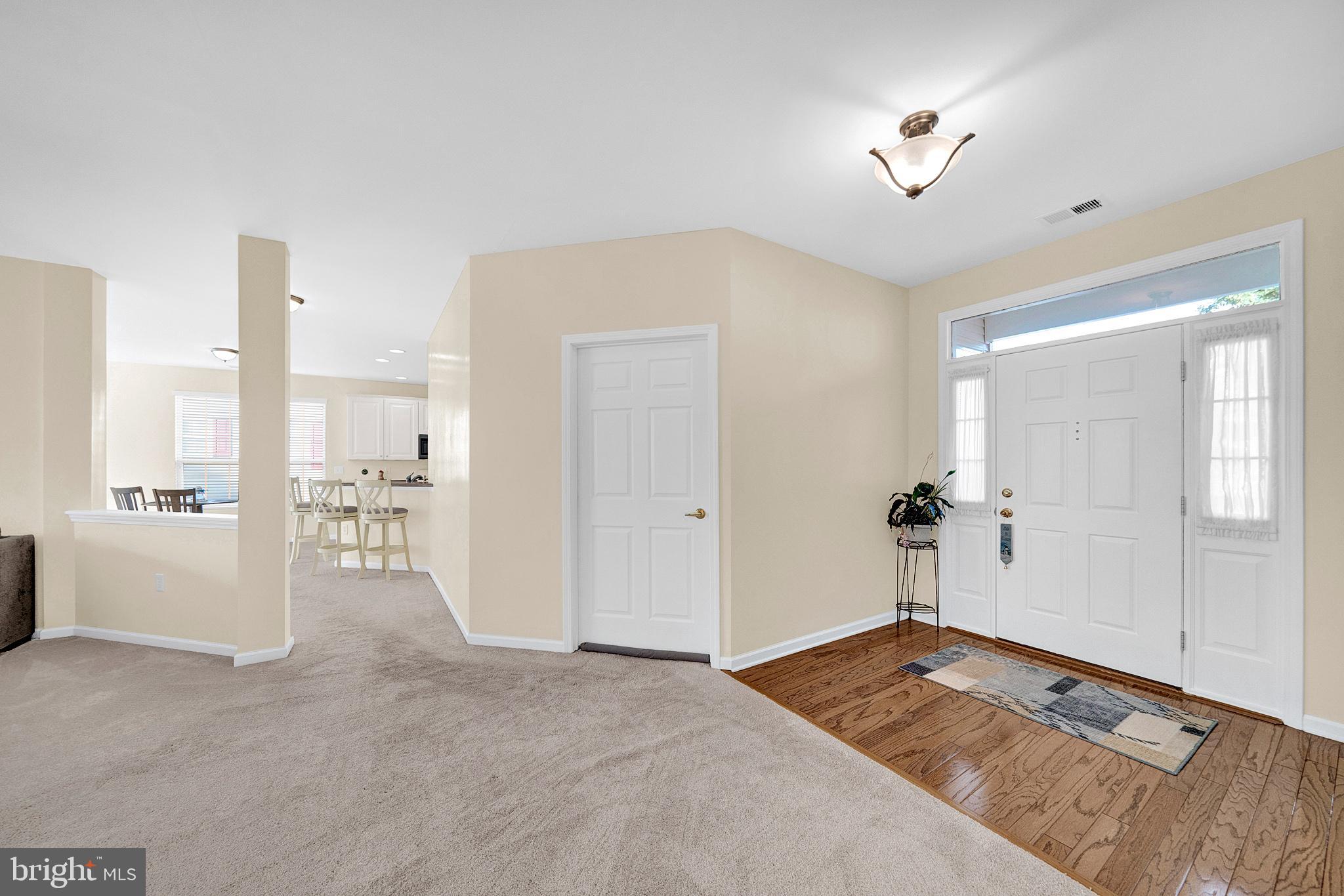 4 Fitzgerald Lane Columbus, NJ 08022 - Photo 5 of 43