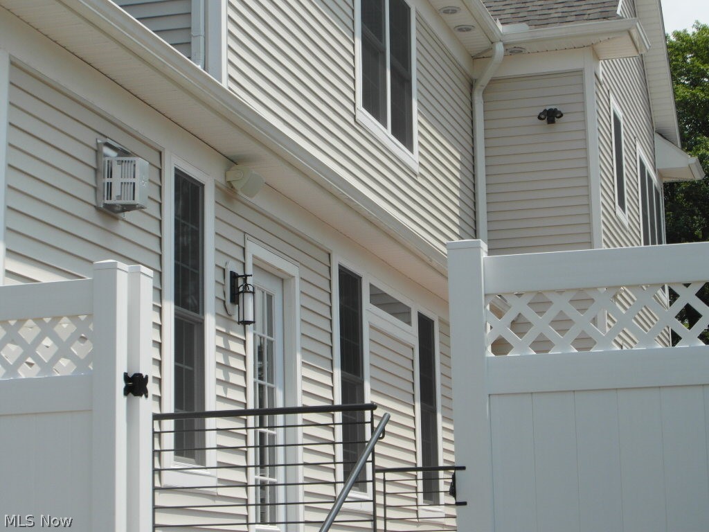 26802 Rue Street Cleveland, OH 44128 - Photo 35 of 35