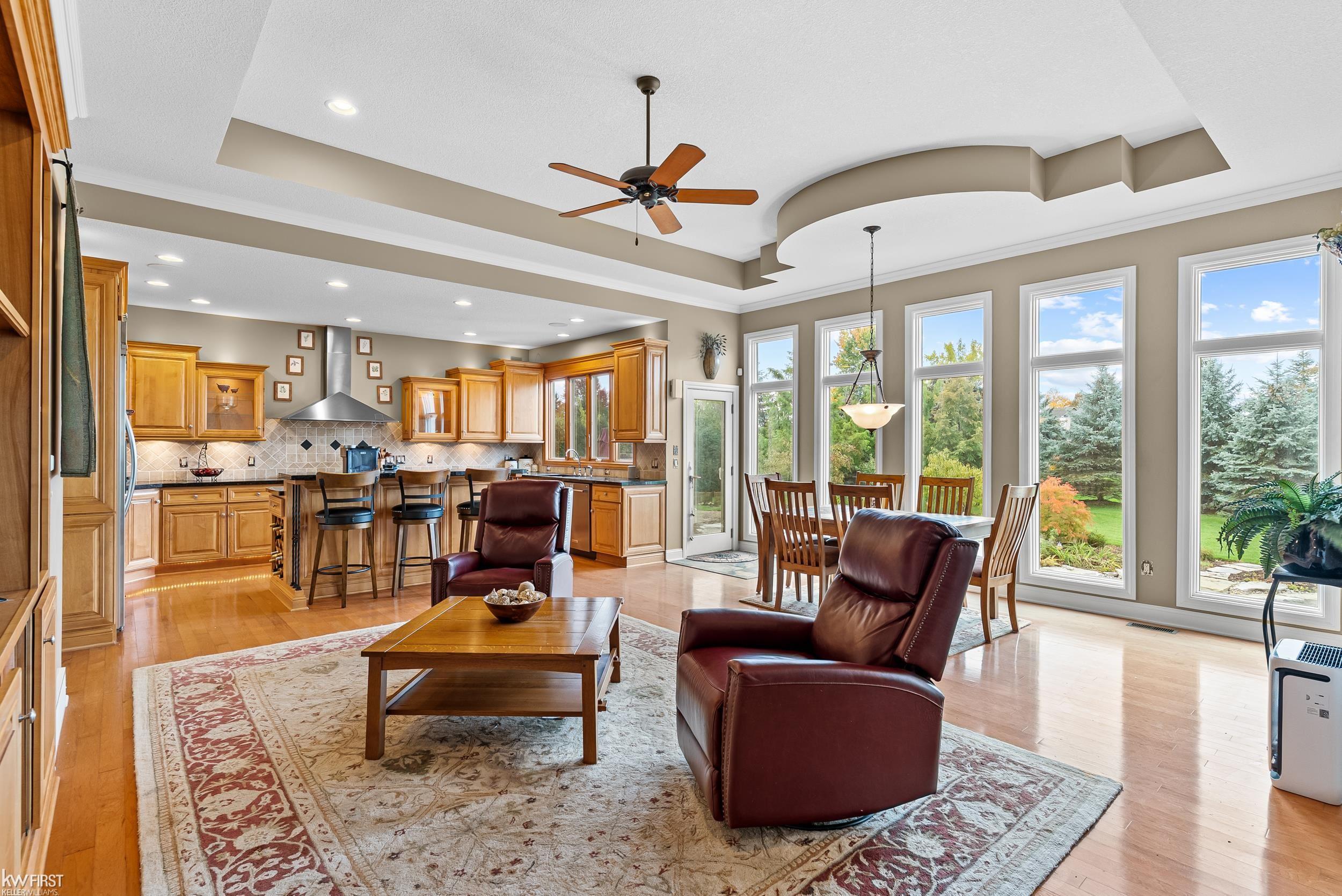 4475 Autumn Ridge Saginaw, MI 48603 - Photo 10 of 83 50192430-c34cf374-902f-4d58-a54a-283c97988607.JPG