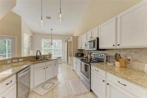$655,000 | 11720 Clubhouse Drive, Lakewood Ranch, FL 34202