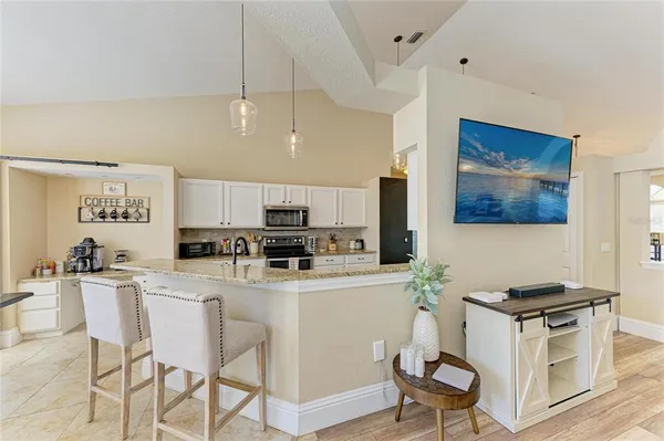 $655,000 | 11720 Clubhouse Drive, Lakewood Ranch, FL 34202