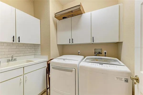 $655,000 | 11720 Clubhouse Drive, Lakewood Ranch, FL 34202