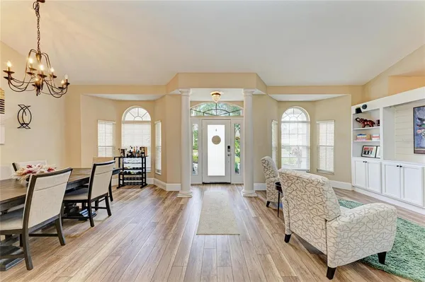 $655,000 | 11720 Clubhouse Drive, Lakewood Ranch, FL 34202