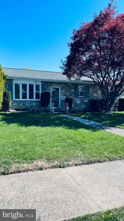 $429,000 | 2125 Lott Avenue, Philadelphia, PA 19115