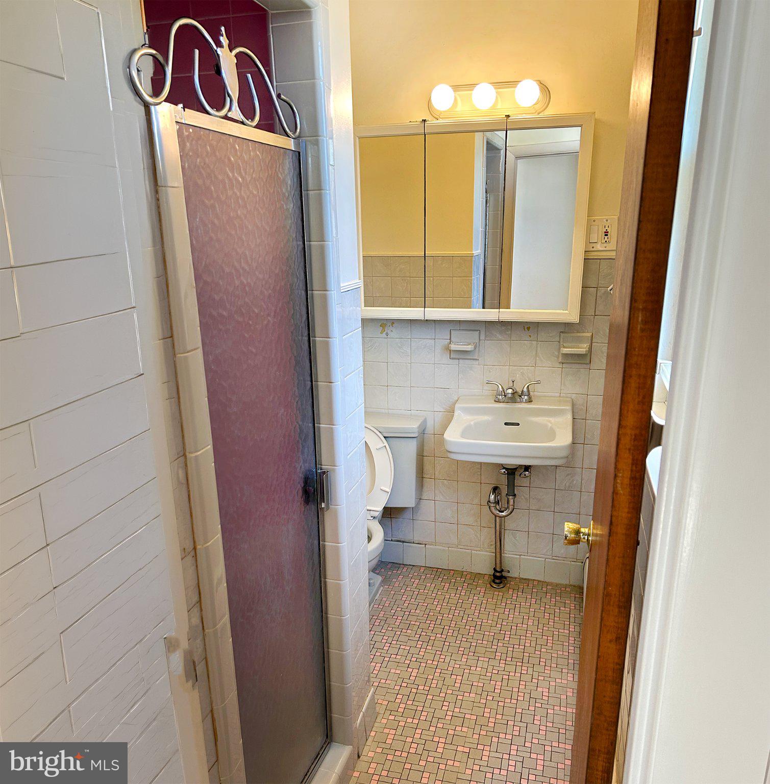 2125 Lott Avenue Philadelphia, PA 19115 - Photo 18 of 21 Charming bathroom with vintage tiles.