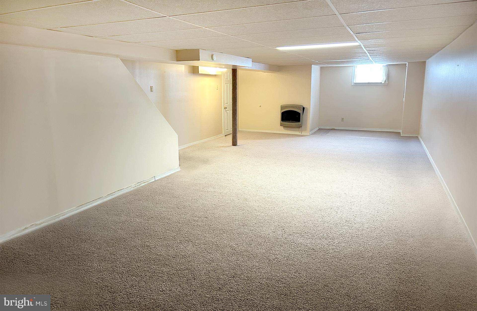 2125 Lott Avenue Philadelphia, PA 19115 - Photo 20 of 21 Spacious, versatile basement retreat.